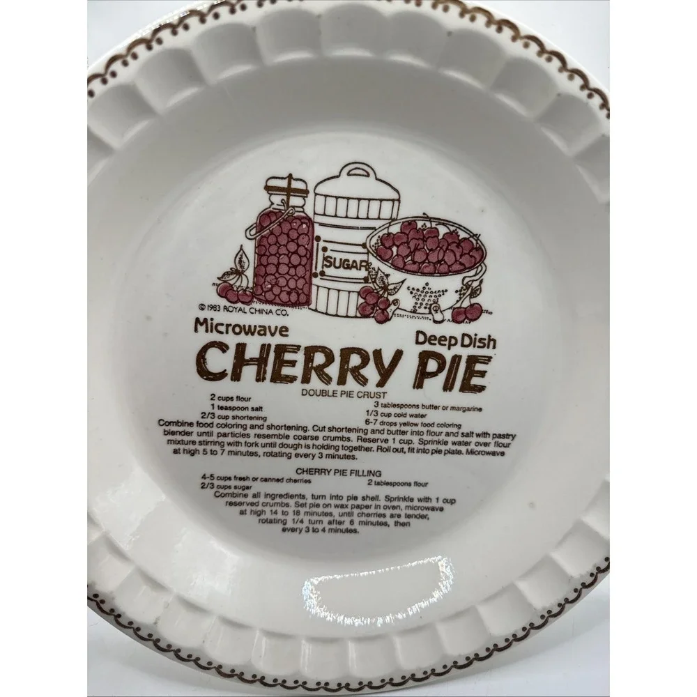 VINTAGE 1983 ROYAL CHINA CHERRY PIE COUNTRY HARVEST RECIPE CERAMIC DISH
